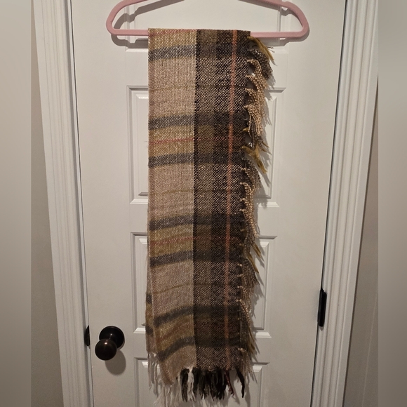 LOFT Accessories - LOFT Plaid Fringe Blanket Scarf